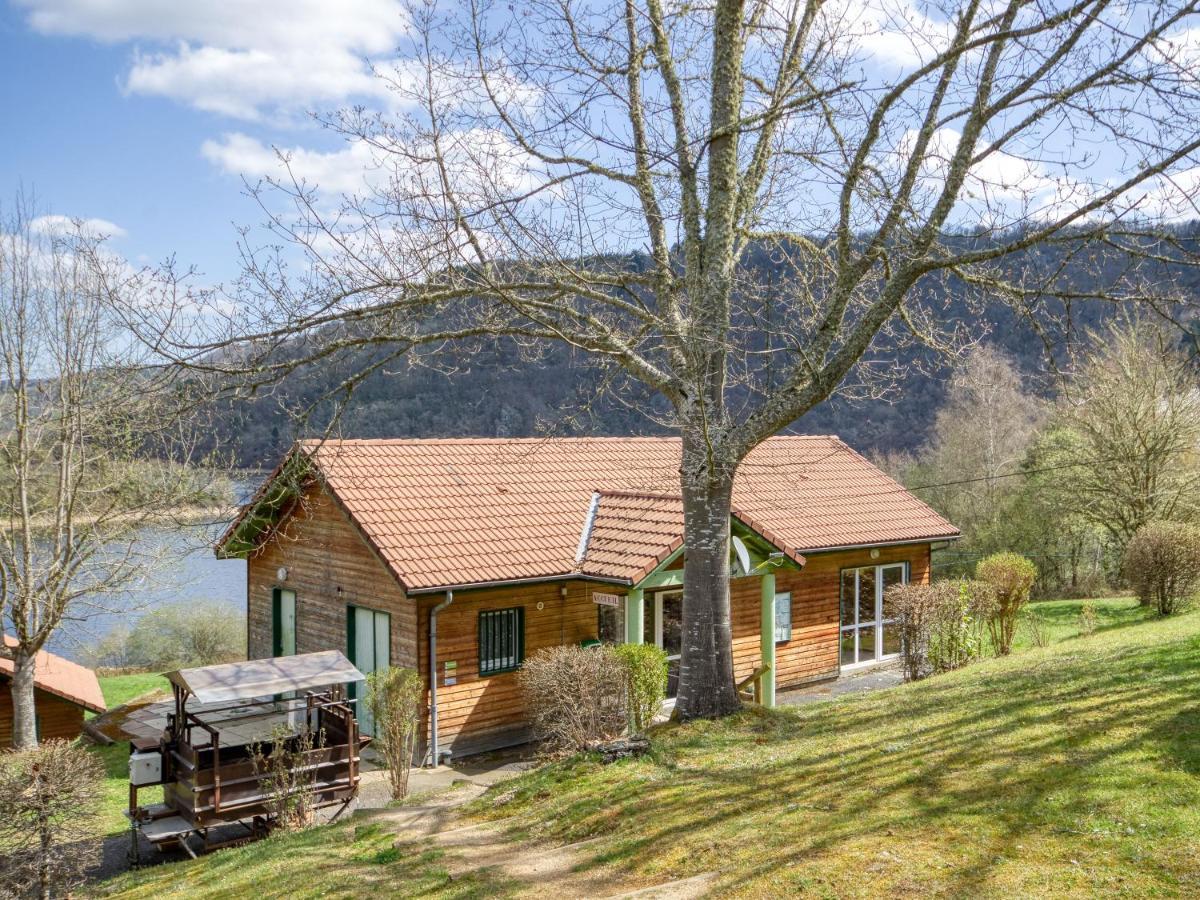 Vacanceole - Les Chalets De La Chazotte Saint-Jacques-dʼAmbur Zewnętrze zdjęcie