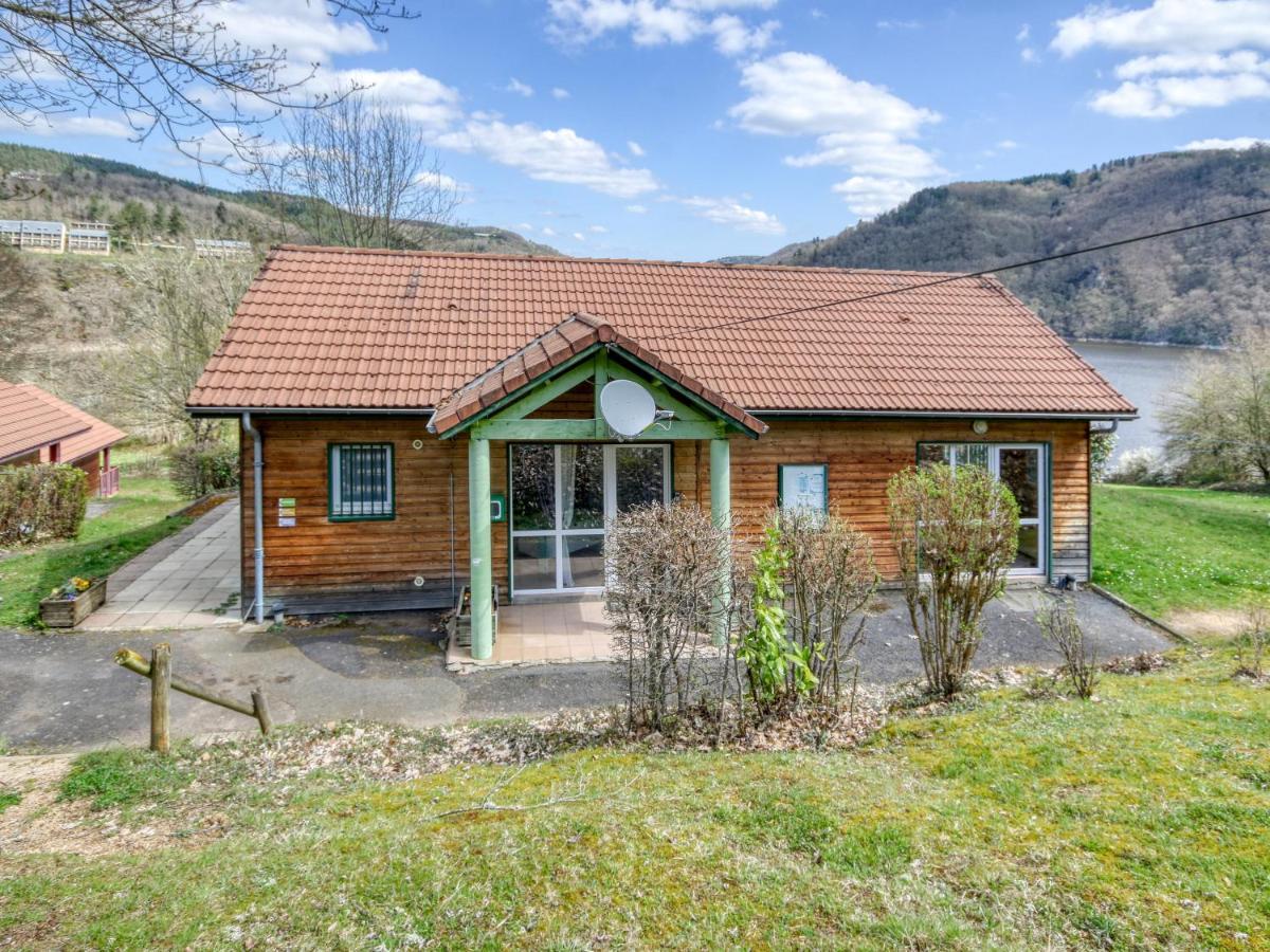 Vacanceole - Les Chalets De La Chazotte Saint-Jacques-dʼAmbur Zewnętrze zdjęcie
