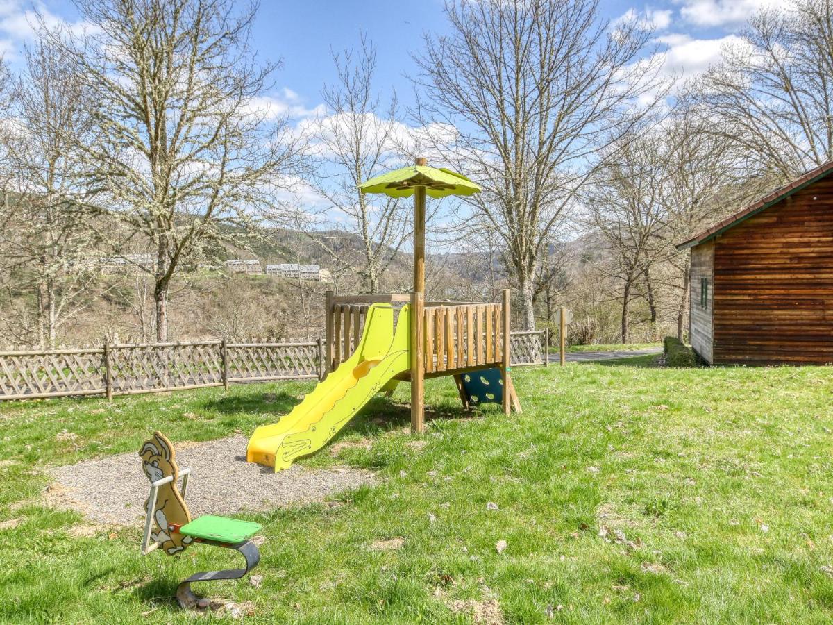 Vacanceole - Les Chalets De La Chazotte Saint-Jacques-dʼAmbur Zewnętrze zdjęcie