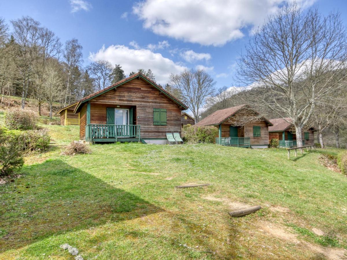 Vacanceole - Les Chalets De La Chazotte Saint-Jacques-dʼAmbur Zewnętrze zdjęcie