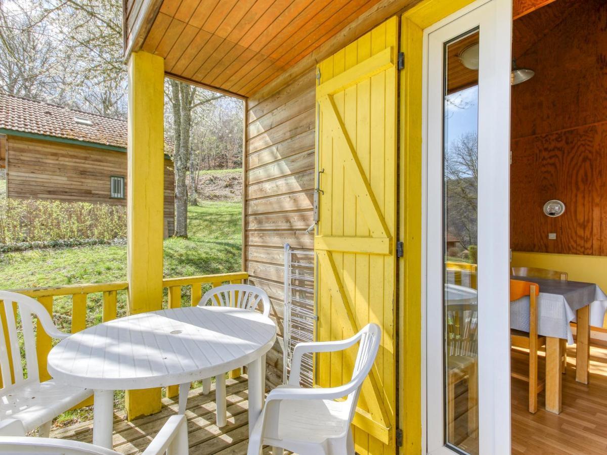 Vacanceole - Les Chalets De La Chazotte Saint-Jacques-dʼAmbur Zewnętrze zdjęcie