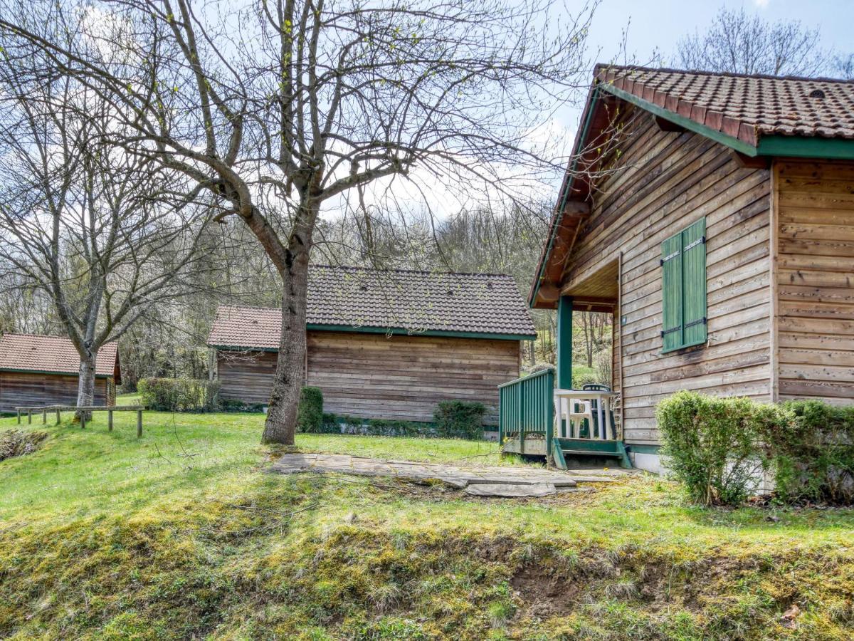 Vacanceole - Les Chalets De La Chazotte Saint-Jacques-dʼAmbur Zewnętrze zdjęcie